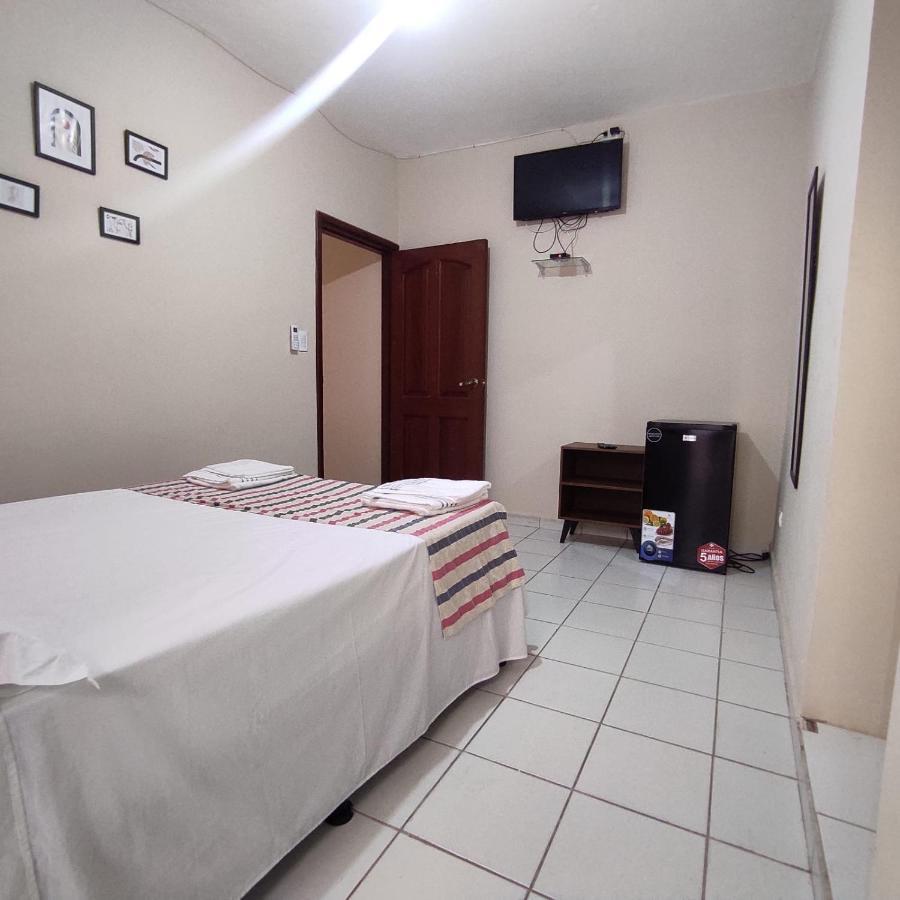 Lili'S Hostel Santa Cruz de La Sierra Zewnętrze zdjęcie