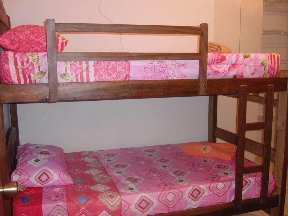 Lili'S Hostel Santa Cruz de La Sierra Zewnętrze zdjęcie